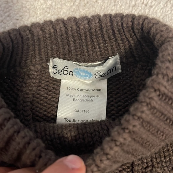 Chunky knit, toddler shawl - Picture 4 of 4